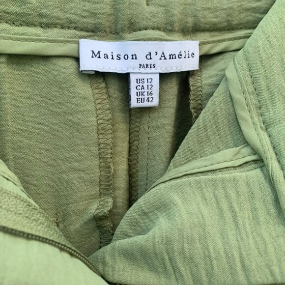 Green Wide Leg flowy slacks/pants - Picture 3 of 5